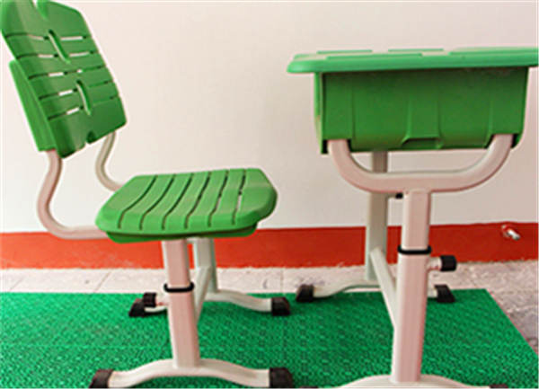 3招教您快速分辨課桌椅廠家是否優(yōu)質